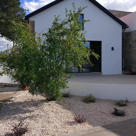 Casa Do Chao Do Cruzeiro Tatil Evi Arcozelo (Guarda)